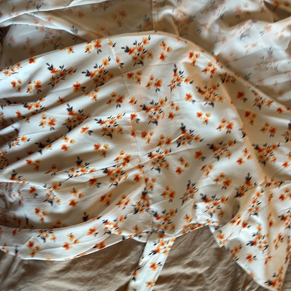 Spring time dress :) - Picture 3 of 4